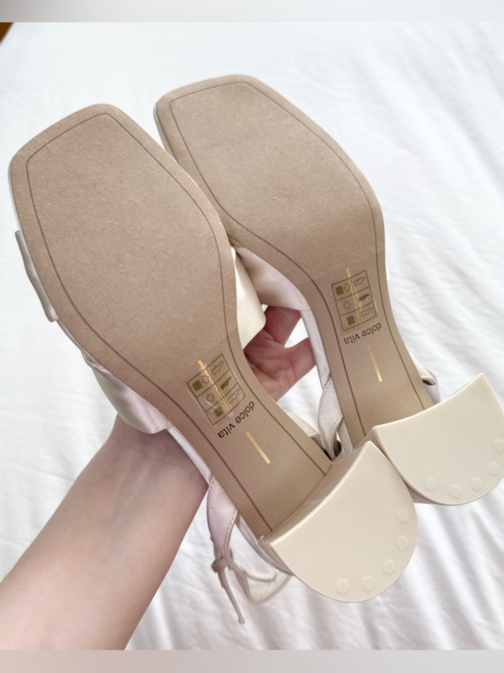 Dolce Vita Cream Knot Front Block Heel Sandals - Picture 4 of 5
